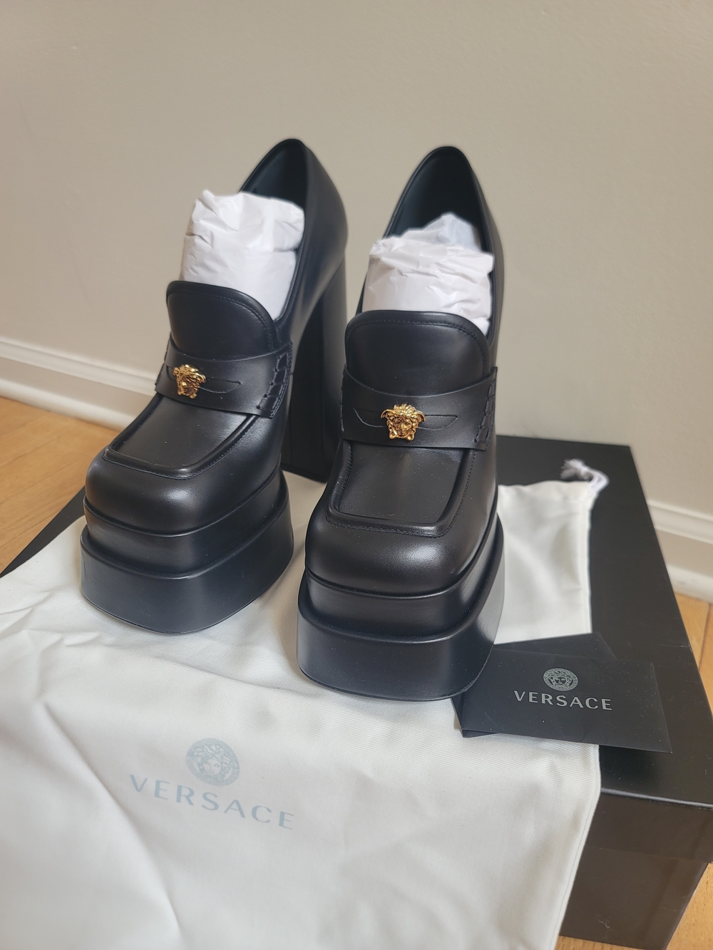 Versace AEVITAS Leather Platform Loafers (BLACK/GOLD)